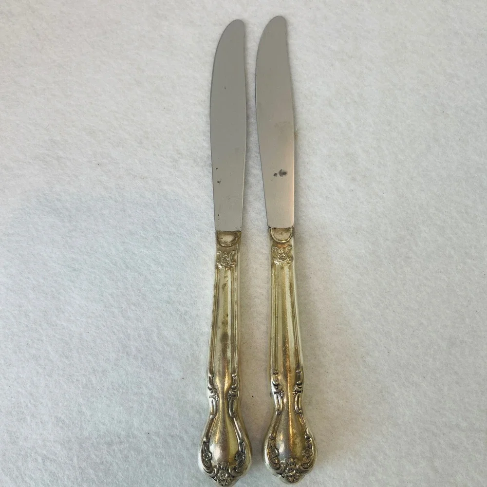 Vintage Silver Plated Floral Scroll Dinner Knives Set of 2 Stainless Blade 8.5